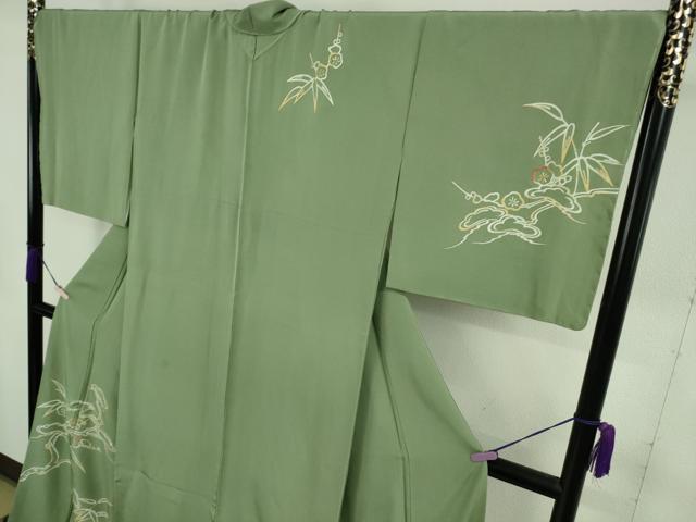 平和屋本店●極上　創業460年・千總　訪問着　刺繍　松竹梅　山葵色地　高島屋扱い　反端付き　逸品　未使用　DZAB6343kh6