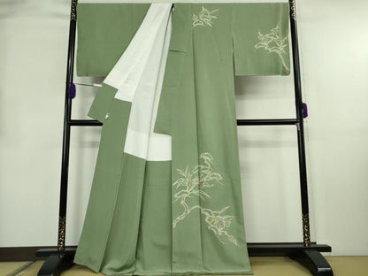 平和屋本店●極上　創業460年・千總　訪問着　刺繍　松竹梅　山葵色地　高島屋扱い　反端付き　逸品　未使用　DZAB6343kh6