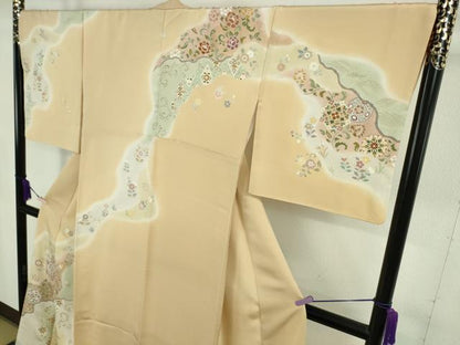 平和屋本店●極上　創業460年・千總　訪問着　駒刺繍　道長正倉院花文　浅黄色地　暈し染め　大丸扱い　逸品　DZAB4004kh6