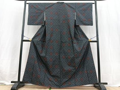 平和屋着物■本場大島紬　菊花文　池田絹織物謹製　証紙付き　正絹　逸品　BAAX3603yc
