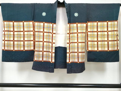 平和屋着物[]七五三　男の子　子供　羽織　刺繍　鷹　鷲　格子松文　金彩　洗える着物　DABE7508ma