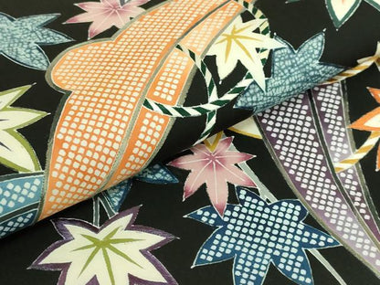 平和屋本店●極上　東京友禅　熊谷好博子　塩瀬　九寸開き名古屋帯　刺繍　笠　楓　黒地　逸品　DZAB7769kh6