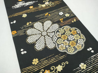 平和屋着物●全通柄袋帯　唐織　舞花文　黒地　金銀糸　正絹　逸品　CABI8878hy