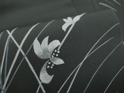 平和屋着物●塩瀬　九寸名古屋帯　刺繍　草花文　黒地　正絹　逸品　CABI8900hy