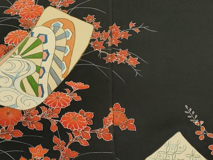 平和屋着物▼羽織・コート　反物　羽尺　短冊片輪車花文　黒地　金彩　逸品　未使用　DABG9070we