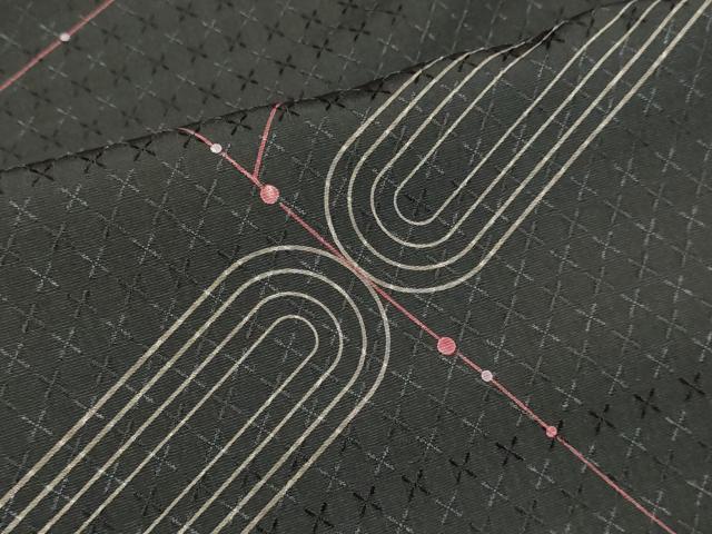 平和屋着物▽タッサーゴールドシルク　小紋　単衣　幾何学文様　黒地　証紙付き　正絹　逸品　未使用　DABH4730du
