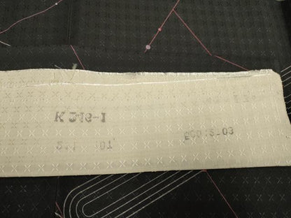 平和屋着物▽タッサーゴールドシルク　小紋　単衣　幾何学文様　黒地　証紙付き　正絹　逸品　未使用　DABH4730du