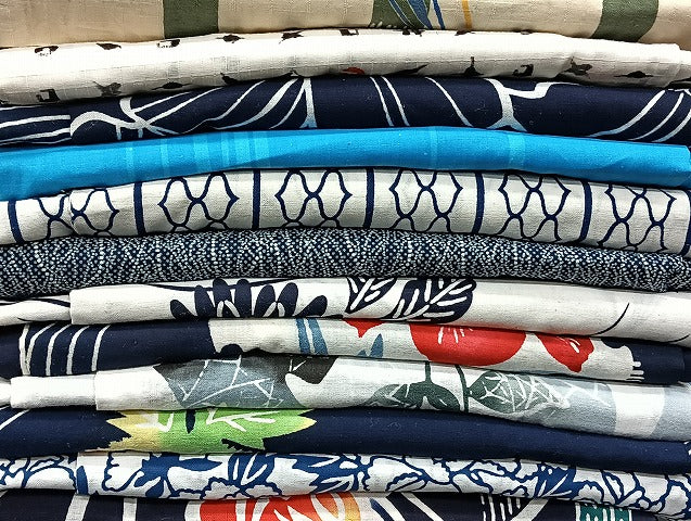 平和屋着物■浴衣 まとめて 45点 蝶 蜻蛉 花柄 綿紅梅 型染め 暈し染め など 着用可能多数 未使用品あり mmm1213