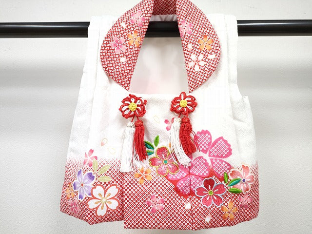 平和屋着物[]七五三　女の子　３歳　祝着　三つ身　二部式　被布セット　草花文　DABG3035ma