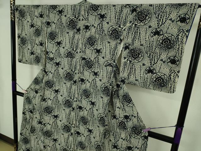 平和屋本店●極上　銀座こうげい　手染　小紋　本藍　源氏車　氷割れ　鬼しぼ縮緬　たとう紙付き　逸品　DZAB4443kh6