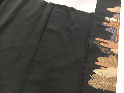 平和屋着物■豪華黒留袖　駒刺繍　飛鶴平安人物文　金彩　正絹　逸品　BAAX9191yc