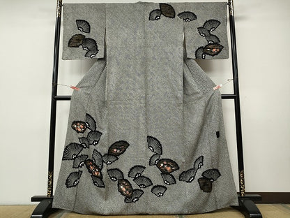 平和屋着物●訪問着　絞り　刺繍　地紙花文　黒地　金彩　正絹　逸品　CABI9805ut