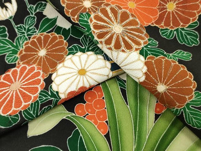 平和屋着物▼中国三大刺繍　相良刺繍　付下げ　解き反物　着尺　飾花文　黒地　金彩　八掛付き　逸品　DABH8171zy