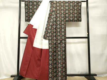 平和屋着物■本場村山大島紬　蜀江花文　正絹　逸品　CABI8323ev