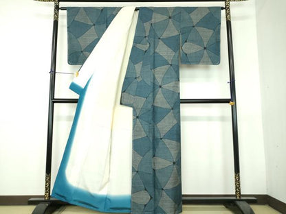 平和屋着物●本場大島紬　9マルキ　幾何学文様　正絹　逸品　DABH9468ps