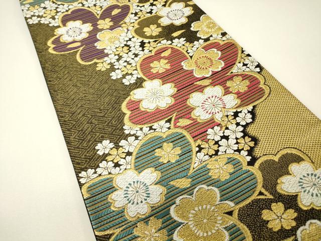 平和屋着物▼六通柄袋帯　舞桜文　金糸　正絹　逸品　DABH6267az