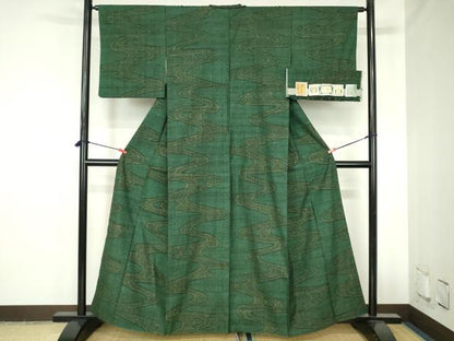 平和屋着物●本場結城紬　重要無形文化財　100亀甲　流水文　証紙付き　正絹　逸品　DABH0758op