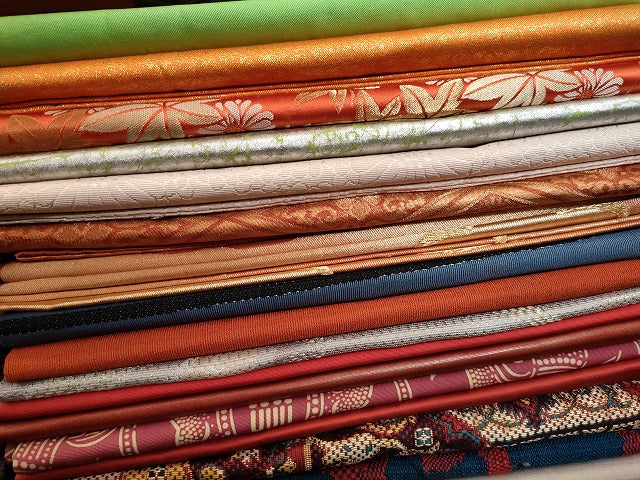 平和屋本店■名古屋帯 まとめて100点 鴛鴦 人物 更紗 花柄 手描き 駒刺繍 金銀糸 など 着用可能多数 未使用品あり 全て正絹 ppp3932