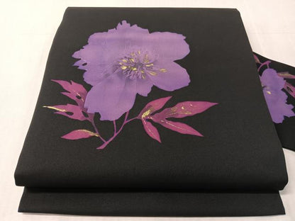 平和屋着物●塩瀬　九寸名古屋帯　ろうけつ染め　草花文　黒地　金彩　正絹　逸品　CABJ0724vp