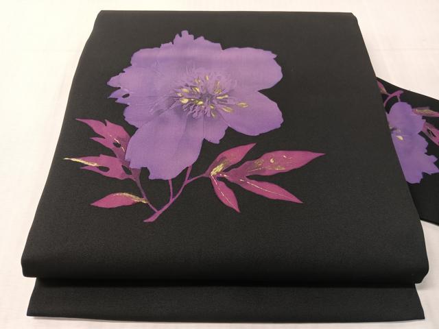 平和屋着物●塩瀬　九寸名古屋帯　ろうけつ染め　草花文　黒地　金彩　正絹　逸品　CABJ0724vp