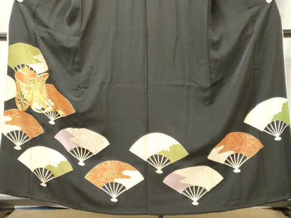 平和屋着物■豪華黒留袖　駒刺繍　扇面御所車文　金彩　正絹　逸品　CABJ6810oy