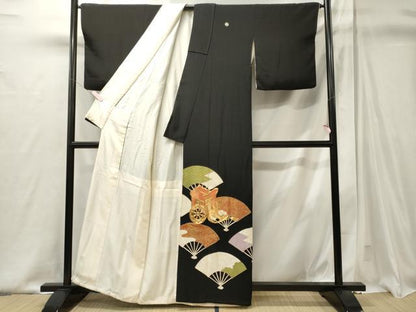 平和屋着物■豪華黒留袖　駒刺繍　扇面御所車文　金彩　正絹　逸品　CABJ6810oy