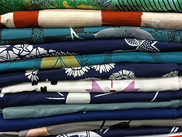 平和屋着物■浴衣 まとめて 45点 蝶 蜻蛉 紫陽花 向日葵 花柄 綿紅梅 注染 暈し染め など 着用可能多数 未使用品あり mmm1272
