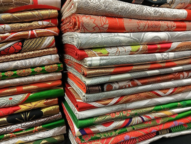 平和屋着物■子供帯 まとめて 35点 鳳凰 向かい鶴 孔雀 蝶 松竹梅 花柄 正倉院 アンティーク 金銀糸 など 着用可能多数 未使用品有 mmm1303