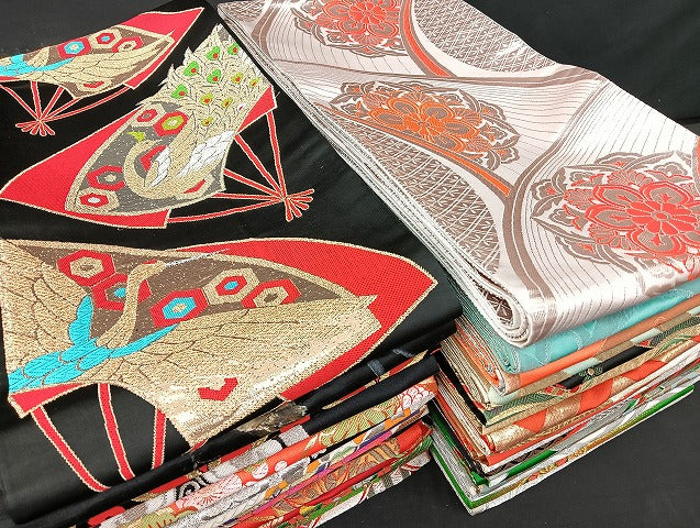 平和屋着物■子供帯 まとめて 35点 鶴 孔雀 向かい蝶 松竹梅 花柄 手描き 金彩 金銀糸 証紙付き など 着用可能多数 未使用品あり mmm1304