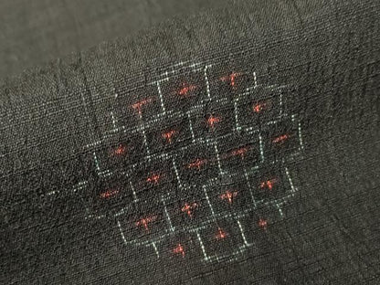 平和屋着物▽上質な紬　単衣　亀甲文　黒地　正絹　逸品　DABH6567az