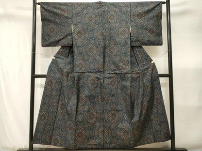 平和屋着物■本場大島紬　蜀江花文　正絹　逸品　CABJ3437ev