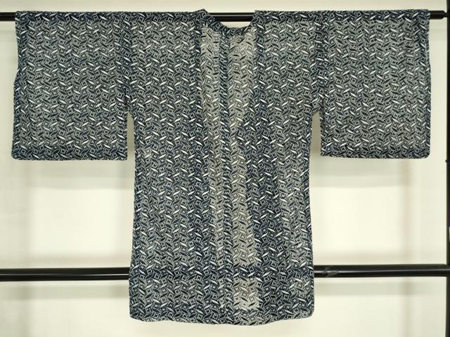 平和屋着物▽道行コート　スリーシーズン　春夏秋　塵除け　総レース　舞葉文　オンワード樫山　DABH6853az