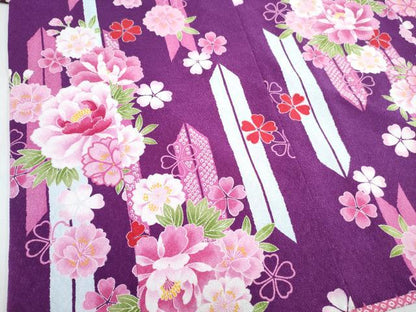 平和屋着物[]七五三　女の子　７歳　祝着　四つ身　襦袢(単衣・半衿刺繍)セット　矢羽牡丹花文　洗える着物　DABG3234ma