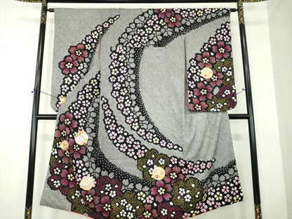 平和屋着物∵女の子　十三参り　子供　振袖　総絞り　刺繍　ラインストーン　花手毬　黒地　金彩　そごう扱い　正絹　逸品　DABI6223ps