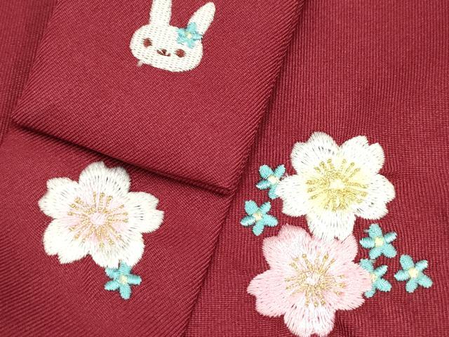 平和屋着物[]女の子　子供　行灯袴　総刺繍　くす玉舞桜文　真紅色　金糸　DABH5436ea