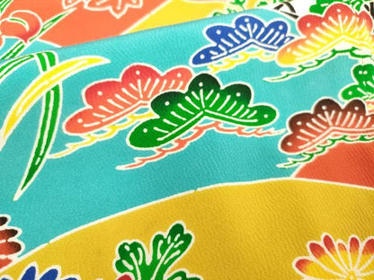 平和屋着物∵女の子　十三参り　子供　駒刺繍　型染　松竹梅　重ね山花文　金彩　逸品　DABH5480ea