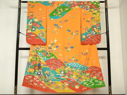 平和屋着物∵女の子　十三参り　子供　駒刺繍　型染　松竹梅　重ね山花文　金彩　逸品　DABH5480ea