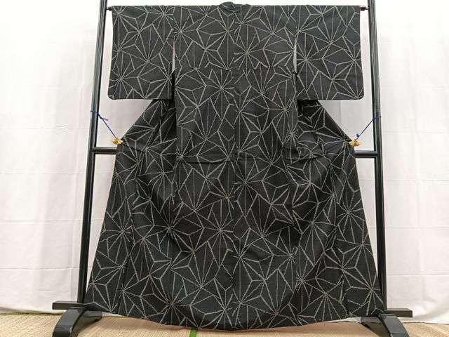 平和屋着物■上質な紬　変わり麻の葉文様　黒地　正絹　逸品　BAAX9999yc