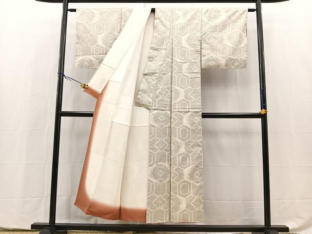 平和屋着物●本場大島紬　白大島　7マルキ　幾何学文様　松坂屋扱い　正絹　逸品　BAAY5413yc