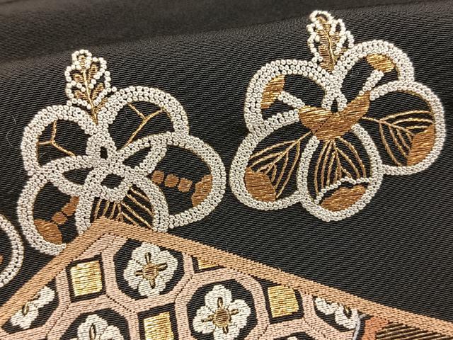 平和屋着物●中国三大刺繍　相良刺繍　黒留袖　竹屋町刺繍　吉祥花文　金銀糸　正絹　逸品　BAAY5410yc