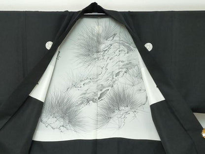 平和屋着物●男性 黒紋付 羽織・長襦袢（袷）セット 羽裏：松文 阪急百貨店扱い 正絹 逸品 DABI9123ud