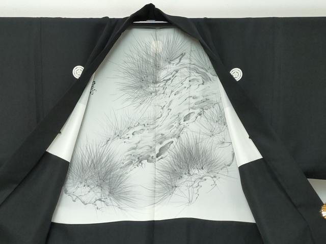 平和屋着物●男性 黒紋付 羽織・長襦袢（袷）セット 羽裏：松文 阪急百貨店扱い 正絹 逸品 DABI9123ud