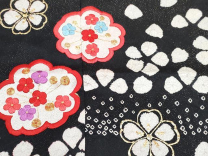 平和屋着物[]七五三　女の子　７歳　祝着　四つ身　長襦袢(無双仕立て)セット　駒刺繍 絞り 舞花文 黒地 金彩 金通し地　逸品　DABG3325ma