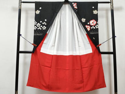 平和屋着物[]七五三　女の子　７歳　祝着　四つ身　長襦袢(無双仕立て)セット　駒刺繍 絞り 舞花文 黒地 金彩 金通し地　逸品　DABG3325ma