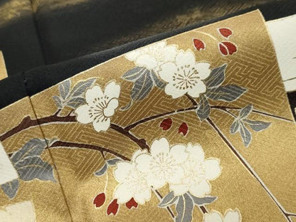 平和屋着物●訪問着　駒刺繍　色紙重ね風景花文　黒地　金銀彩　正絹　逸品　DABI9407ud