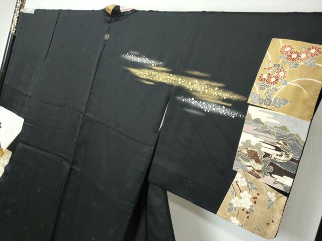 平和屋着物●訪問着　駒刺繍　色紙重ね風景花文　黒地　金銀彩　正絹　逸品　DABI9407ud
