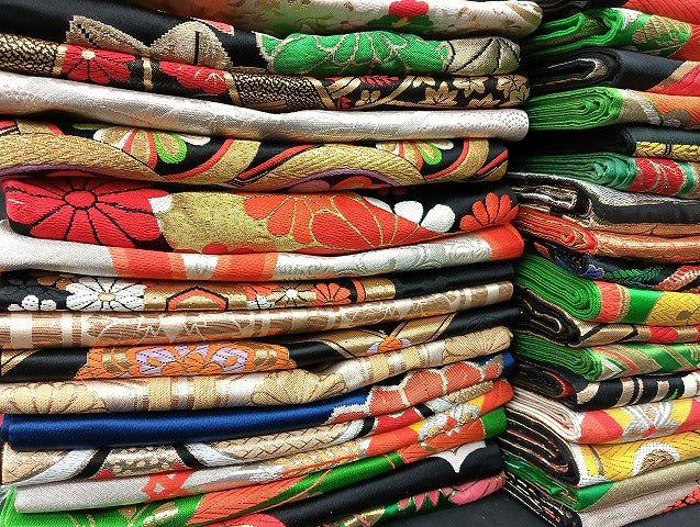 平和屋本店■子供帯 まとめて 35点 向かい鳳凰 鶴 蝶 松竹梅 花柄 正倉院 金銀糸 など 着用可能多数 未使用品あり mmm1396