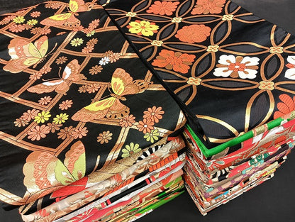 平和屋本店■子供帯 まとめて 35点 鶴 蝶 松竹梅 花柄 七宝 正倉院 アンティーク 金銀糸 など 着用可能多数 未使用品あり mmm1397