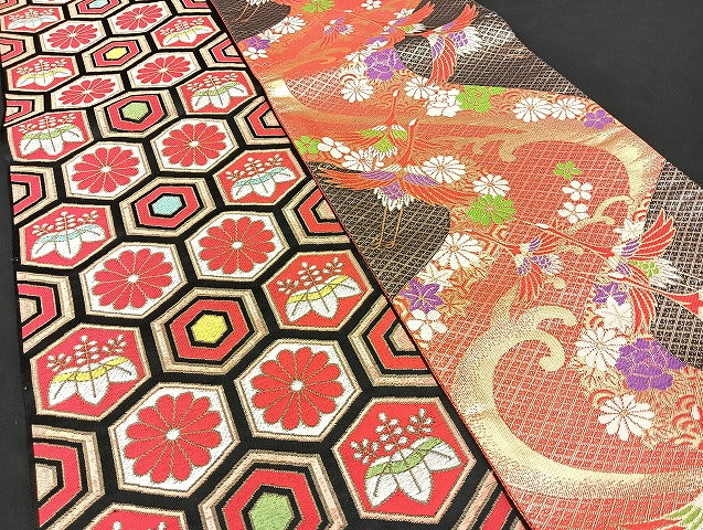 平和屋本店■子供帯 まとめて 35点 向かい鶴 孔雀 蝶 花柄 七宝 アンティーク 佐賀錦 金銀糸 など 着用可能多数 未使用品あり mmm1401