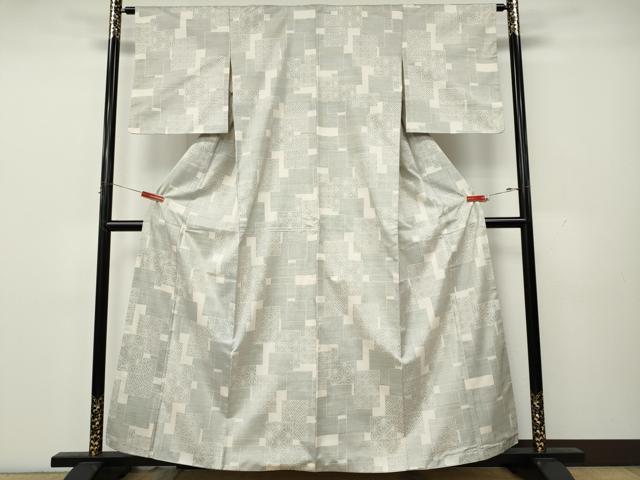 平和屋着物●本場大島紬　白大島　9マルキ　色紙麻の葉青海波文　正絹　逸品　CABK8306ut